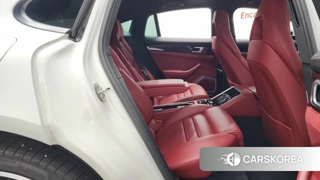 Porsche Panamera (971) 2018 Белый из Кореи, фото 3