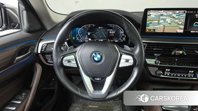 BMW 5 Series (G30) 2022 Серый из Кореи, фото 3