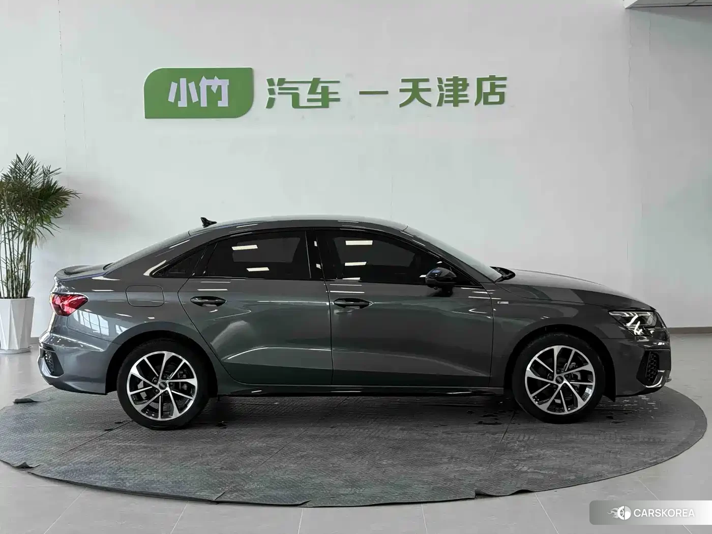 Audi A3 2022 Silver/gray из Китая, фото 3