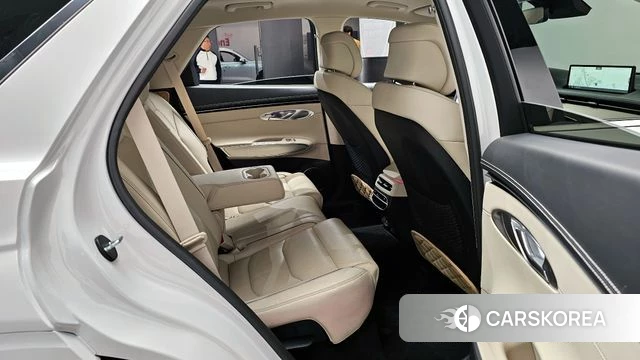 Genesis GV70 2022 Белый из Кореи, фото 3