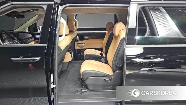 Kia Carnival 4th generation 2023 Черный из Кореи, фото 3