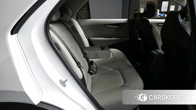 Kia Di All New Niro EV 2022 Белый из Кореи, фото 3