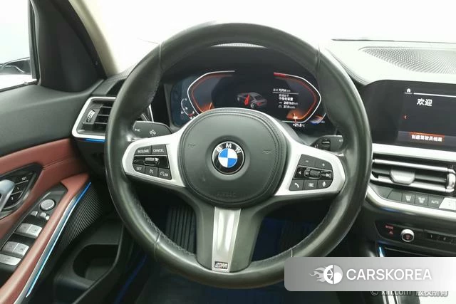 BMW 3 series 2021 Темно-серый из Китая, фото 3