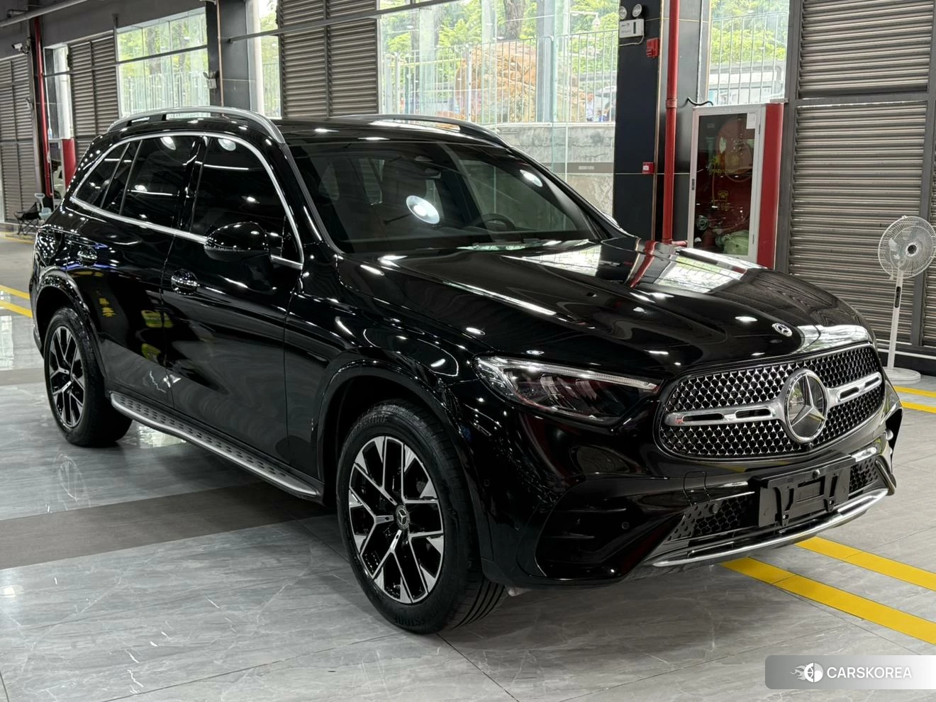 Mercedes-Benz GLC 2024 Черный из Китая, фото 3