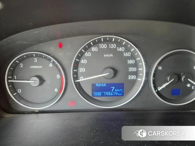 Hyundai The New Grand Starex 2018 Серебряный из Кореи, фото 3