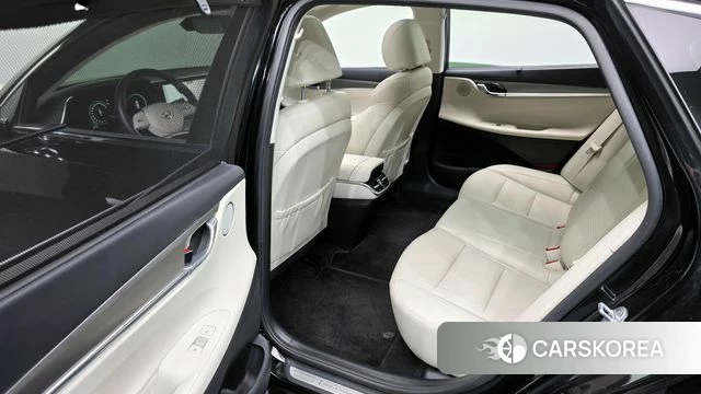 Hyundai The New Grandeur IG Hybrid 2022 Черный из Кореи, фото 3