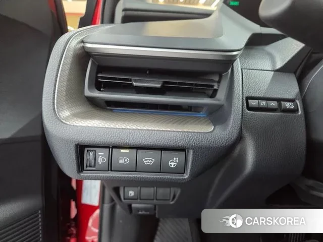 Toyota Prius 5th Generation 2024 Красный из Кореи, фото 3