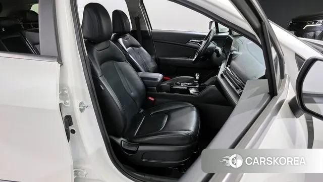 Kia Sportage 5th Generation 2021 Белый из Кореи, фото 3