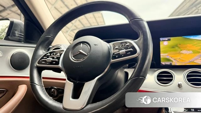 Mercedes-Benz E-Class W213 2019 Серый из Кореи, фото 3