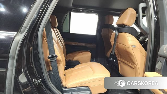 Ford Expeditation 2022 Черный из Кореи, фото 3