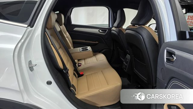Renault Korea (Samsung) Arcana 2026 Белый из Кореи, фото 3