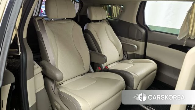 Kia Carnival 4th generation 2021 Черный из Кореи, фото 3