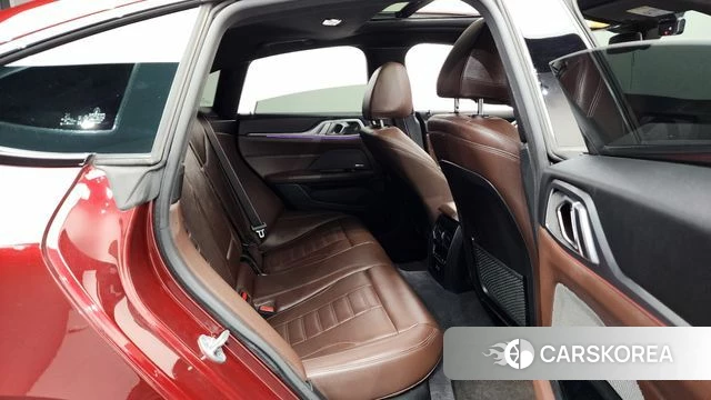 BMW 4 Series (G22) 2021 Красный из Кореи, фото 3