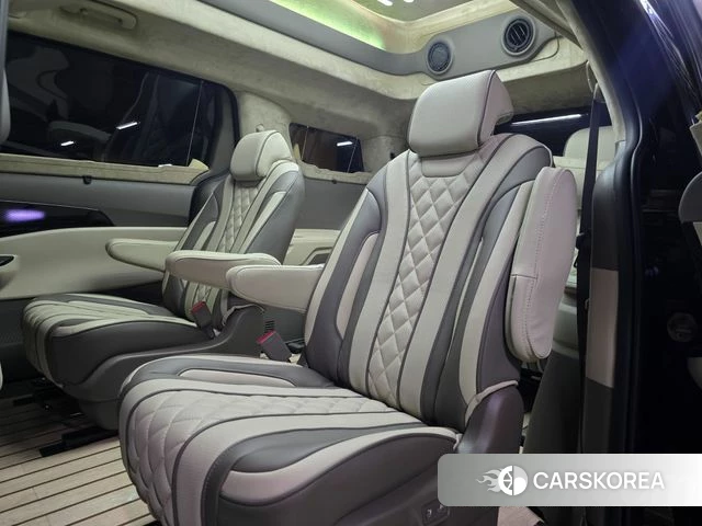 Kia Carnival 4th generation 2023 Черный из Кореи, фото 3