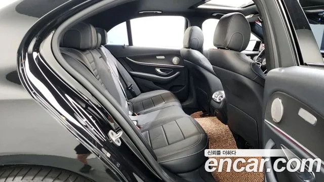 Mercedes-Benz E-Class W213 2021 Черный из Кореи, фото 3