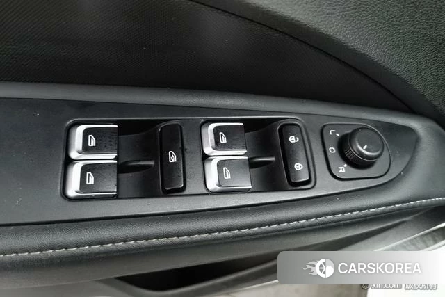 Geely Automobile Emgrand 2022 Белый из Китая, фото 3