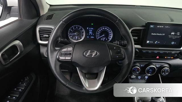 Hyundai Venue 2021 Белый из Кореи, фото 3