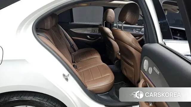 Mercedes-Benz E-Class W213 2020 Белый из Кореи, фото 3