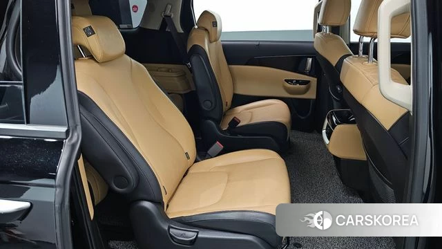 Kia Carnival 4th generation 2023 Черный из Кореи, фото 3