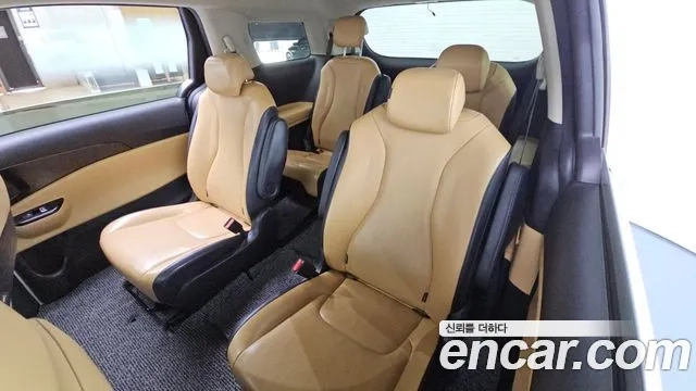 Kia Carnival 4th generation 2021 Белый из Кореи, фото 3