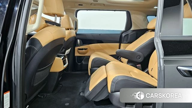 Kia Carnival 4th generation 2023 Черный из Кореи, фото 3