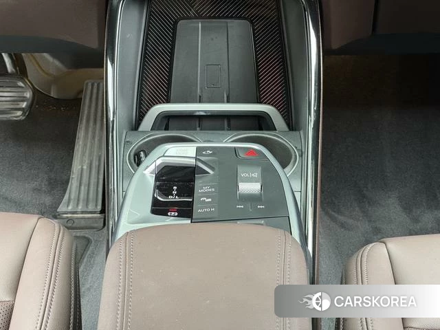 BMW X1 2024 Белый из Китая, фото 3