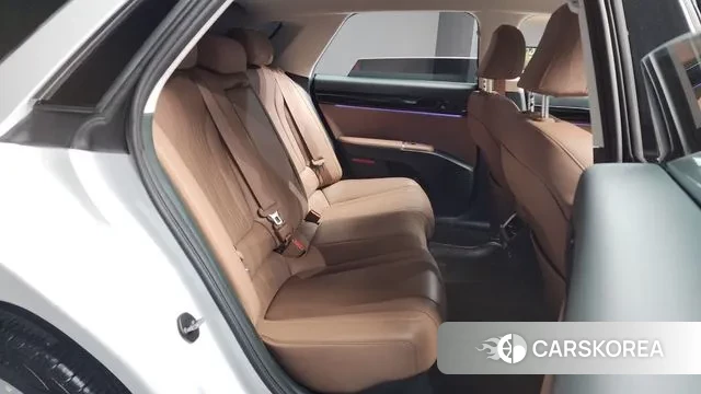 Hyundai Grandeur Hybrid (GN7) 2023 Белый из Кореи, фото 3