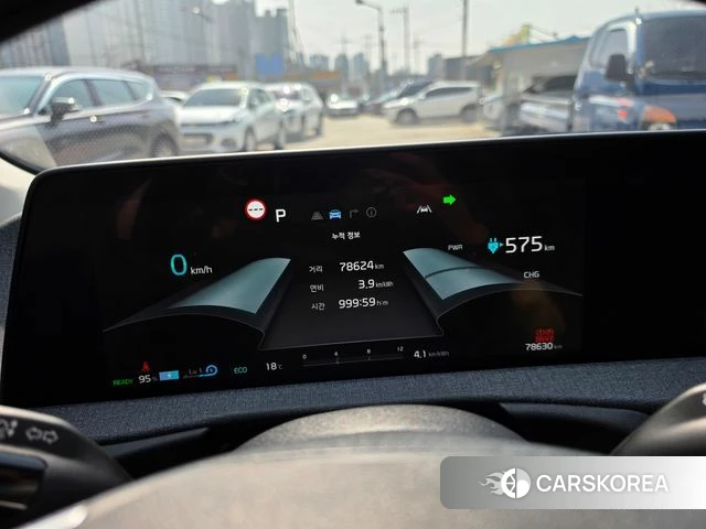 Kia EV6 2022 Черный из Кореи, фото 3