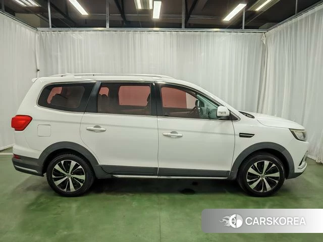 Dongfeng popular Jingyi X6 2018 Белый из Китая, фото 3