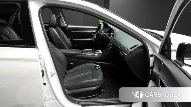 Hyundai Sonata (DN8) 2019 Белый из Кореи, фото 3