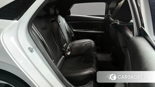 Hyundai Avante (CN7) 2022 Белый из Кореи, фото 3