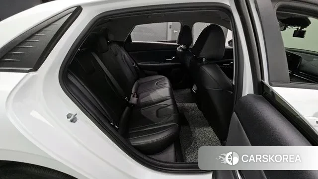 Hyundai Avante (CN7) 2021 Белый из Кореи, фото 3