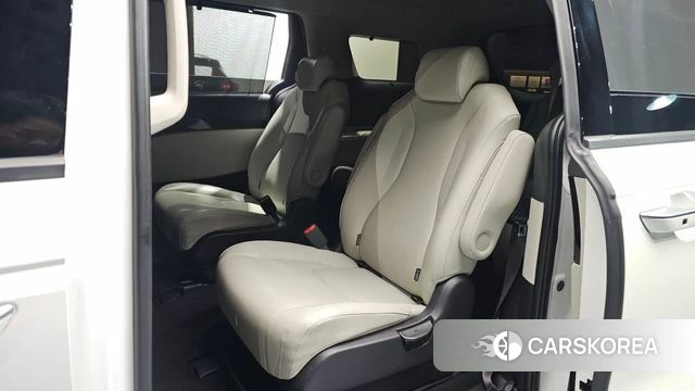 Kia Carnival 4th generation 2021 Белый из Кореи, фото 3