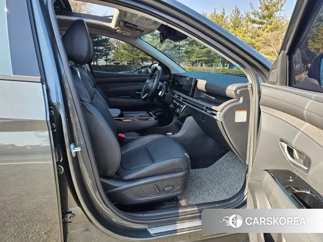 Hyundai The New Tucson Hybrid (NX4) 2024 Серый из Кореи, фото 3