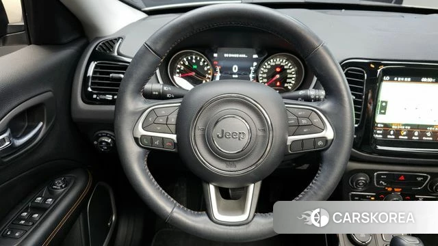 Jeep Compass 2nd Generation 2019 Белый из Кореи, фото 3