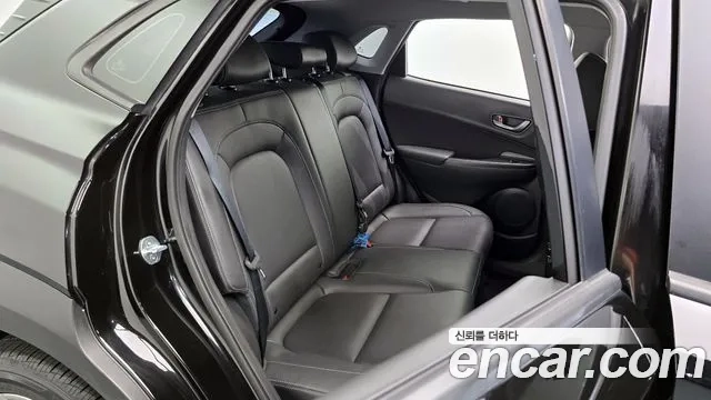 Hyundai Kona 2018 Черный из Кореи, фото 3