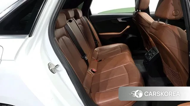 Audi A4 (B9) 2021 Белый из Кореи, фото 3