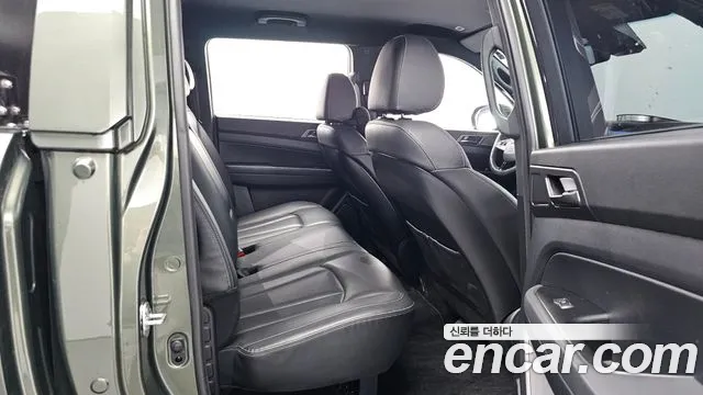 Ssangyong The New Rexton Sports Cannes 2021 Светло-зеленый из Кореи, фото 3