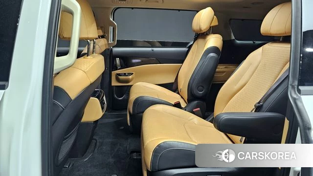 Kia Carnival 4th generation 2022 Белый из Кореи, фото 3