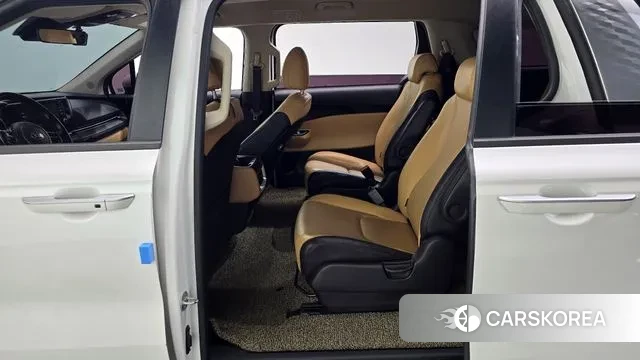 Kia Carnival 4th generation 2021 Белый из Кореи, фото 3