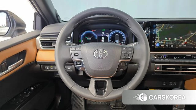 Toyota Camry (XV80) 2025 Белый из Кореи, фото 3