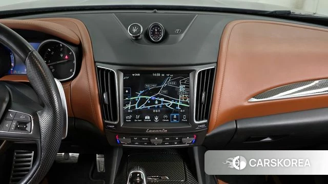 Maserati Levante 2018 Серый из Кореи, фото 3