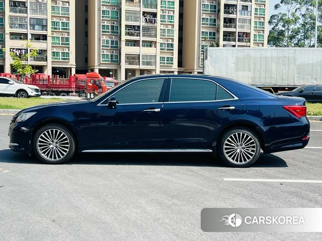 Toyota crown 2018 Синий из Китая, фото 3