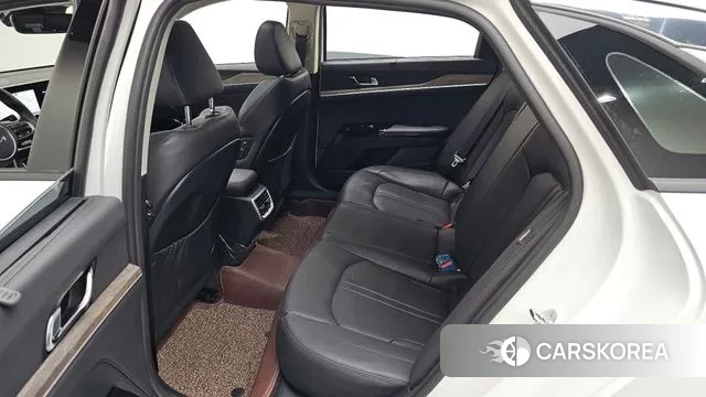 Kia K5 3rd generation 2023 Белый из Кореи, фото 3