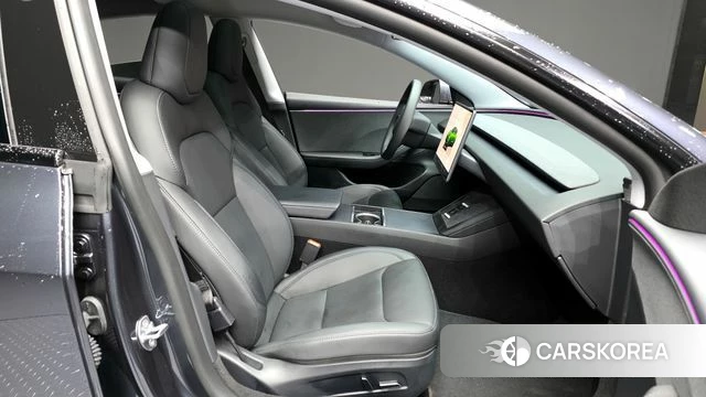 Tesla Model 3 2025 Серый из Кореи, фото 3