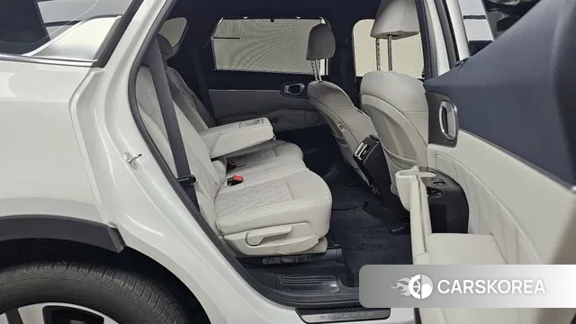 Kia Sorento 4th Generation 2023 Белый из Кореи, фото 3