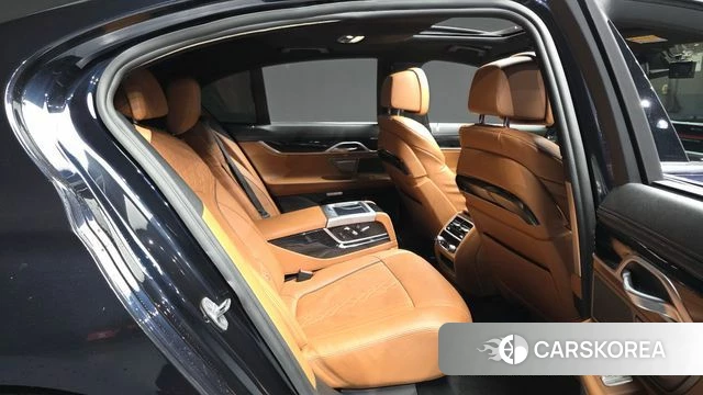 BMW 7 Series (G11) 2018 Синий из Кореи, фото 3