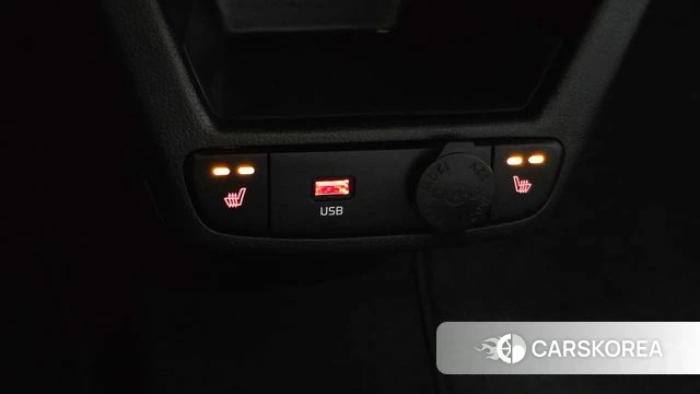 Kia The New Kia Ray 2022 Белый из Кореи, фото 3