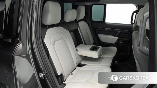 Land Rover Defender (L663) 2025 Серый из Кореи, фото 3