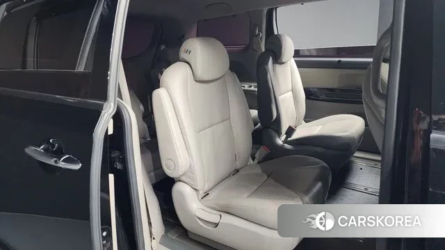 Kia The New Carnival 2018 Черный из Кореи, фото 3
